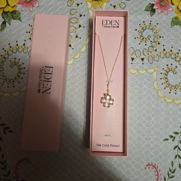 Eden by Adina Eden 14k Gold Plated Clover Pendant Necklace - Picture 1 of 1